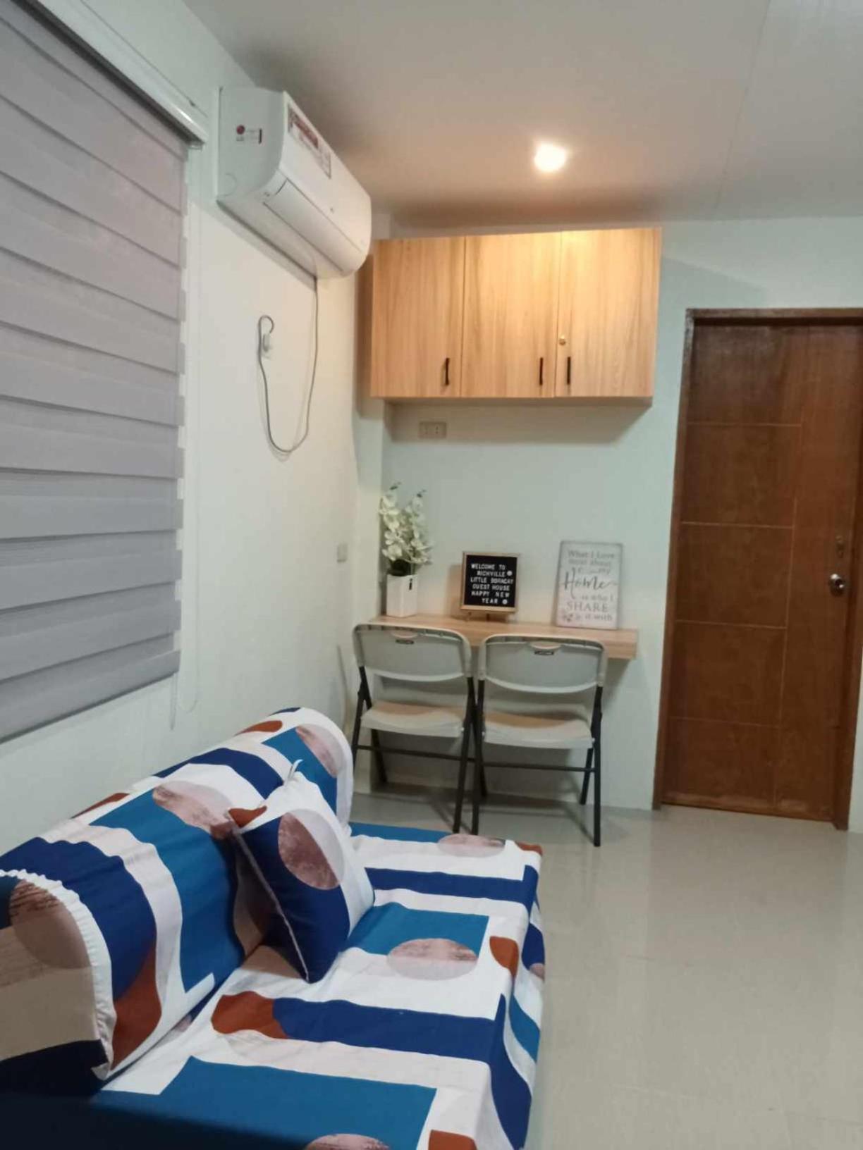 Richville Little Boracay Guest House Calatagan Eksteriør bilde