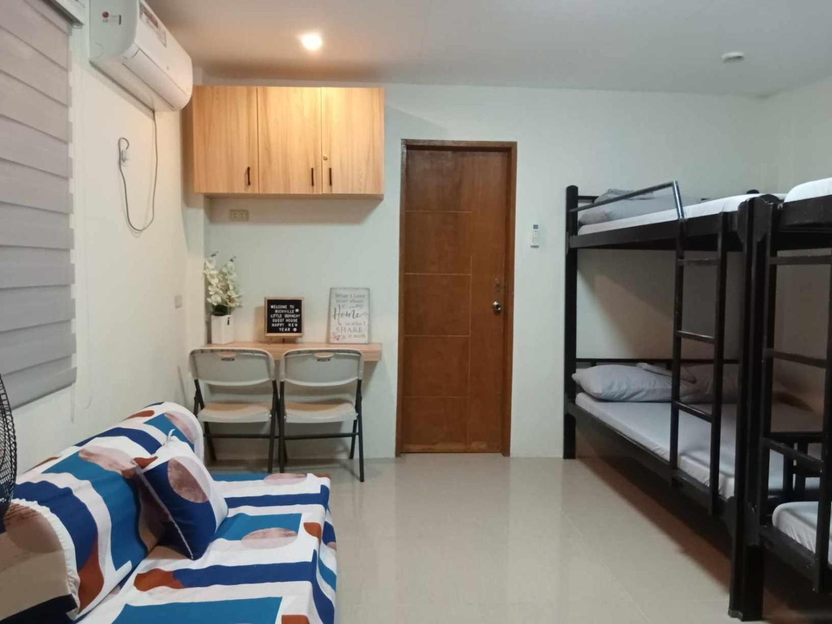 Richville Little Boracay Guest House Calatagan Eksteriør bilde