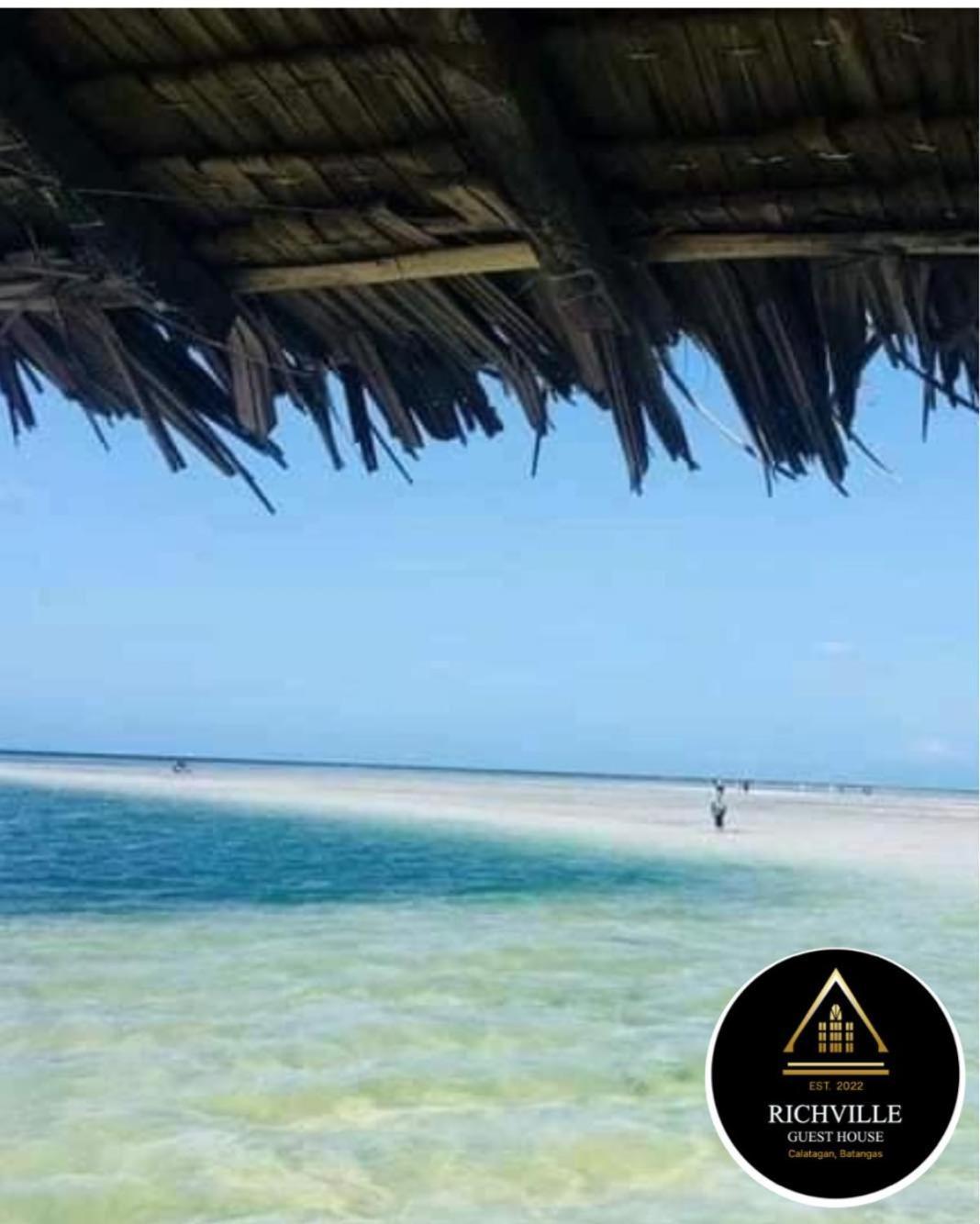 Richville Little Boracay Guest House Calatagan Eksteriør bilde