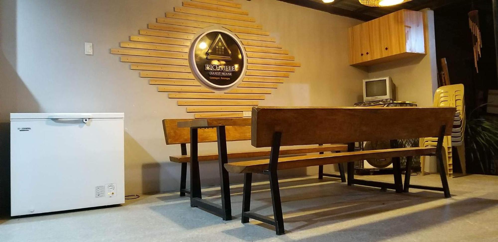 Richville Little Boracay Guest House Calatagan Eksteriør bilde