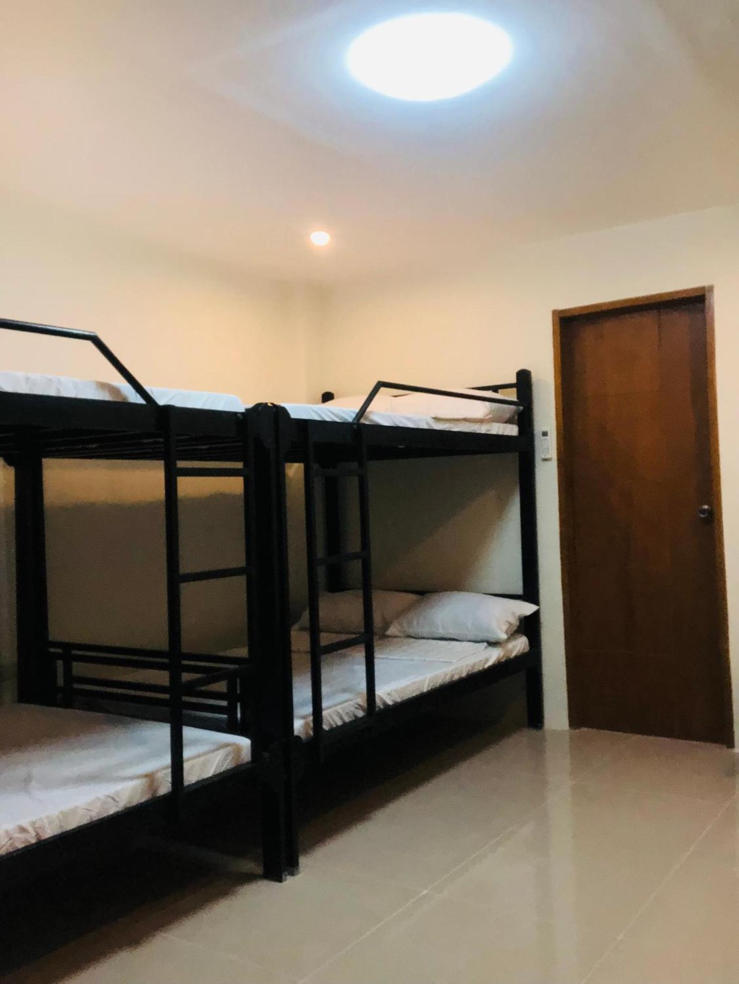 Richville Little Boracay Guest House Calatagan Eksteriør bilde